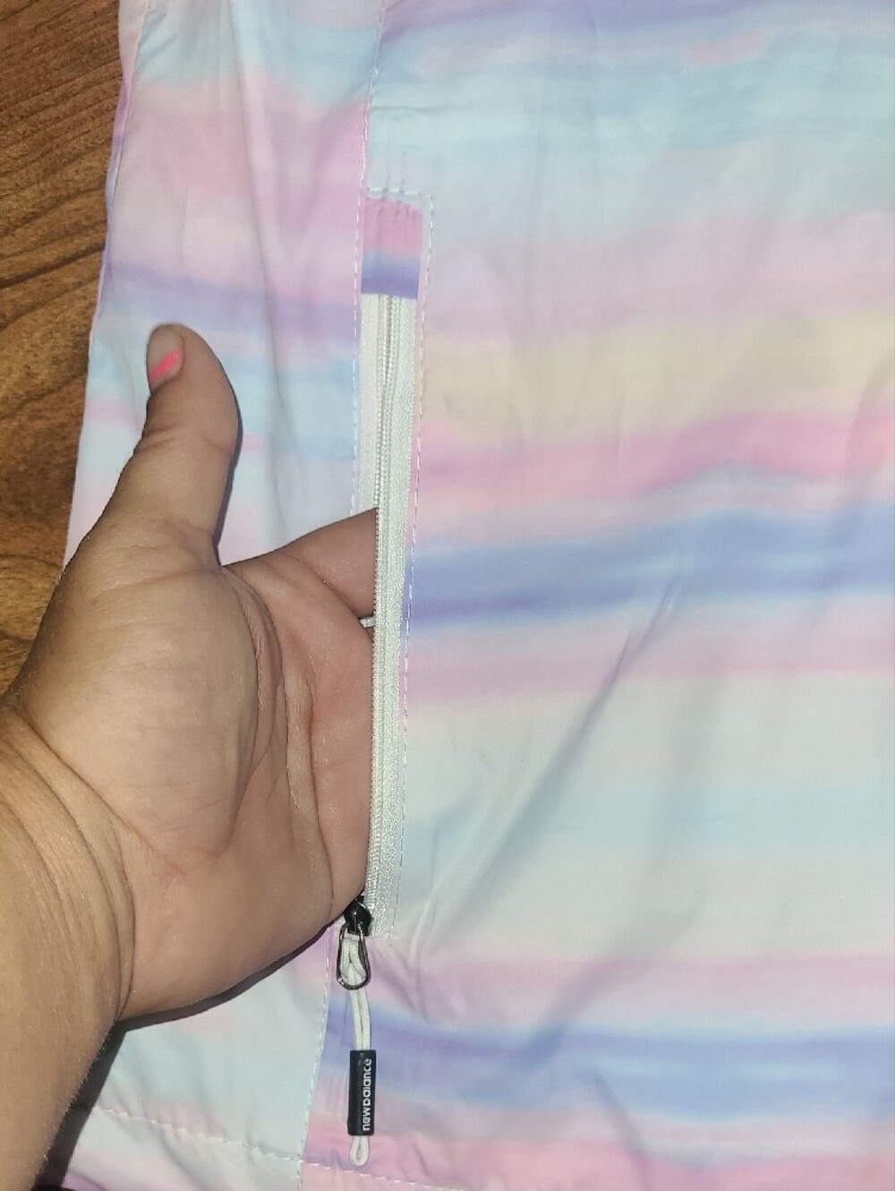 New Balance Womens Pastel Multi-Stripe Hooded Raincoat Size M - Picture 6 of 16